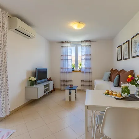 Apartman Nensi